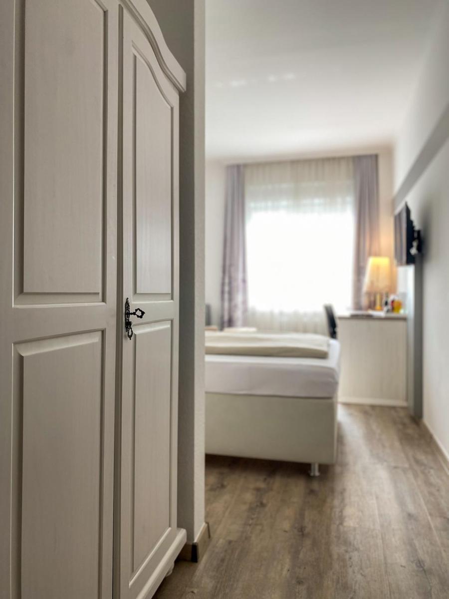 Hotel Angerland Garni Ratingen Kültér fotó